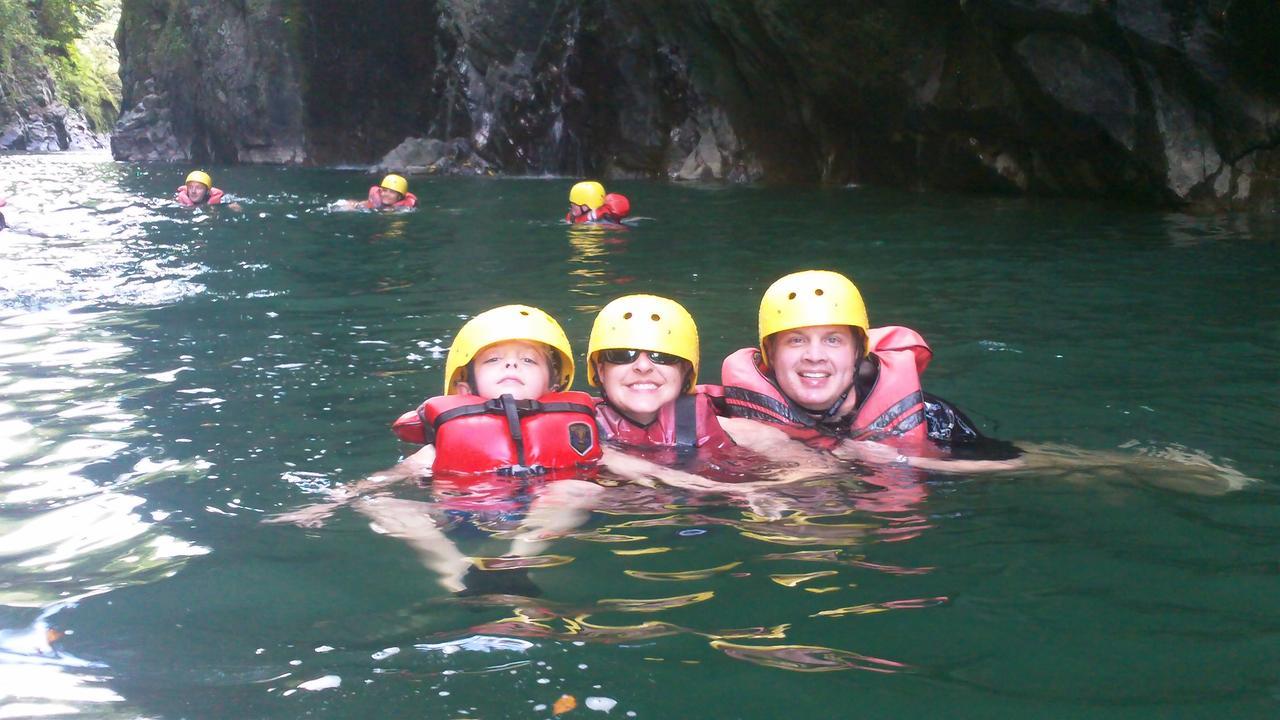 Pacuare River Lodge Bajo Tigre Bagian luar foto